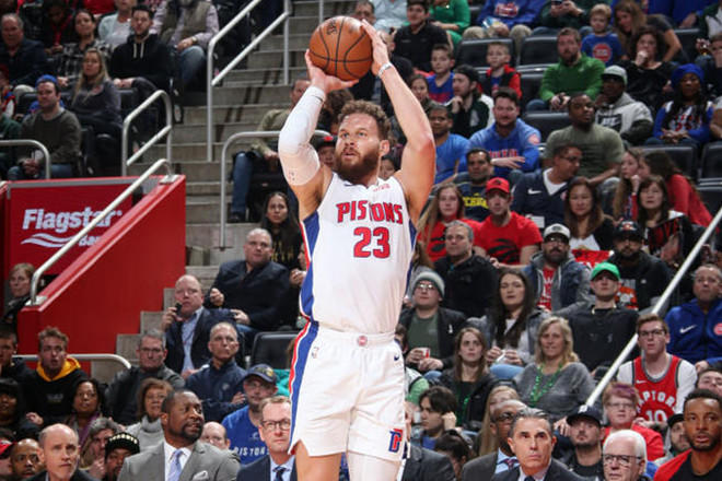 主持人问巴 主持人问巴